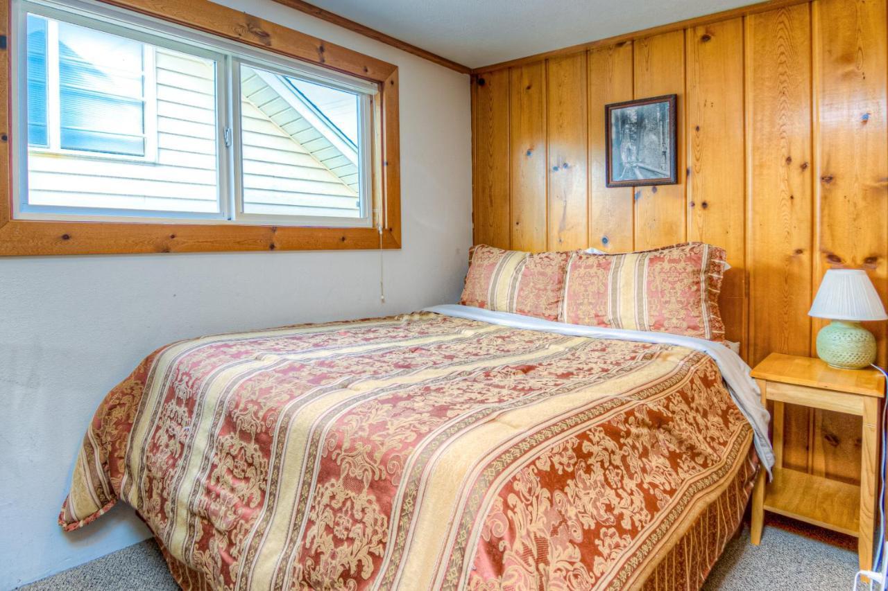 Elbow'S Inn Rockaway Beach Luaran gambar